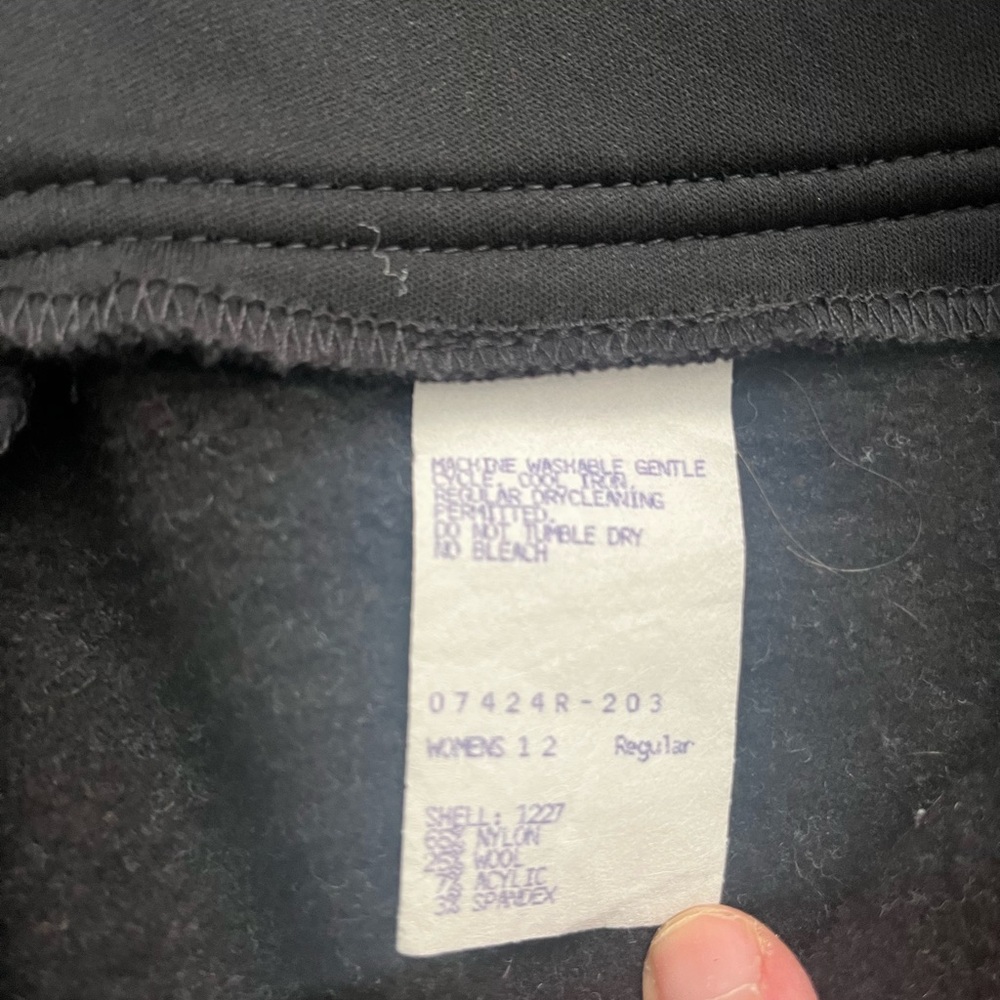 Women’s ski pants
